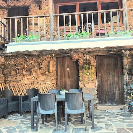 A Casa Da Natalia Guest House Cha de Alvares Exterior photo